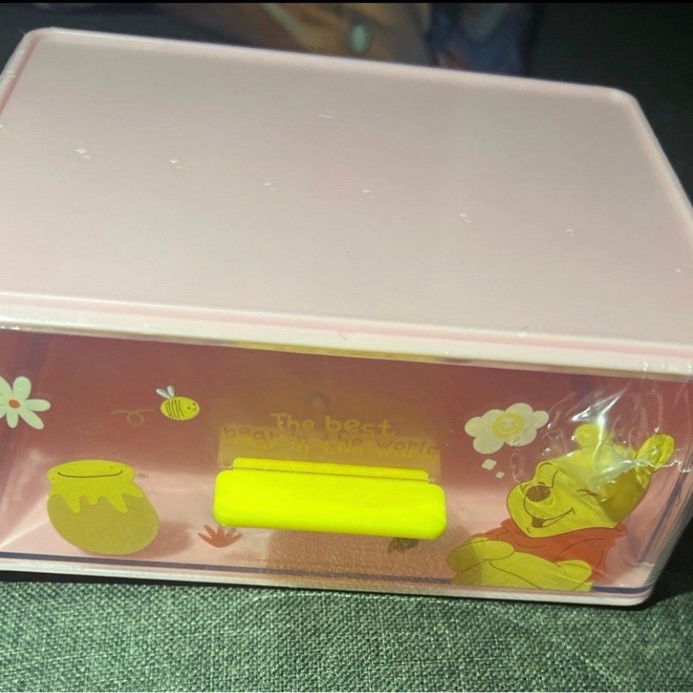 Winnie the Pooh desk drawer x Miniso - Picture 4 of 4